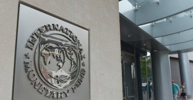The seal of the International Monetary Fund (IMF) at their headquarters building, Washington, U.S., July 5, 2015. (AFP Photo)