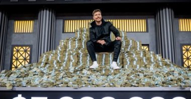 MrBeast has achieved billionaire status through his groundbreaking work in online broadcasting. (MrBeast on Instagram)