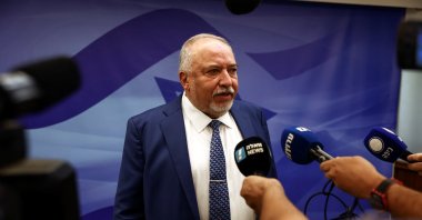 Israel&#039;s former Finance Minister Avigdor Lieberman speaks to members of the media at the weekly cabinet meeting in Jerusalem, Sept. 11, 2022. (Reuters File Photo)