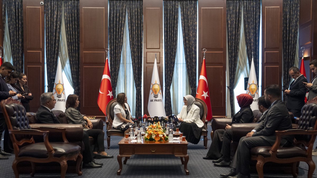 DEM Party spokesperson Cemile Turhallı Balsak (C-L) speaks to AK Party Deputy Chair Belgin Uygur (C-R) during an Eid visit to the AK Party, Ankara, Türkiye, June 7, 2025. (AA Photo)