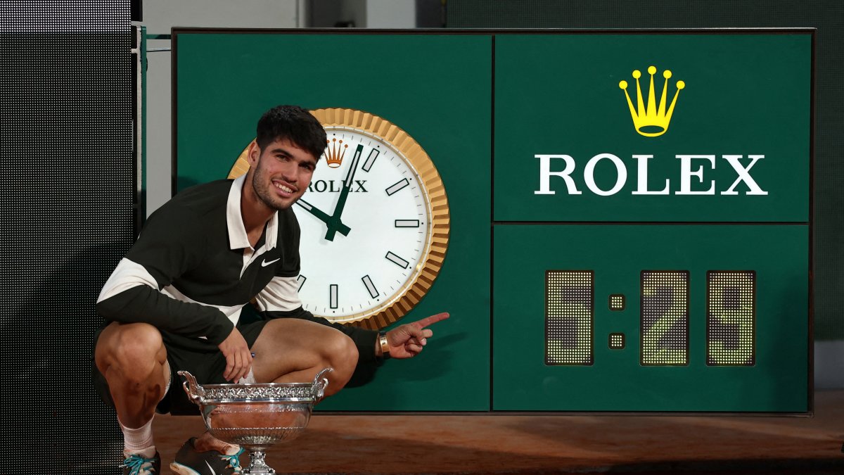 Carlos Alcaraz, Coco Gauff rise as Roland Garros ushers in new era