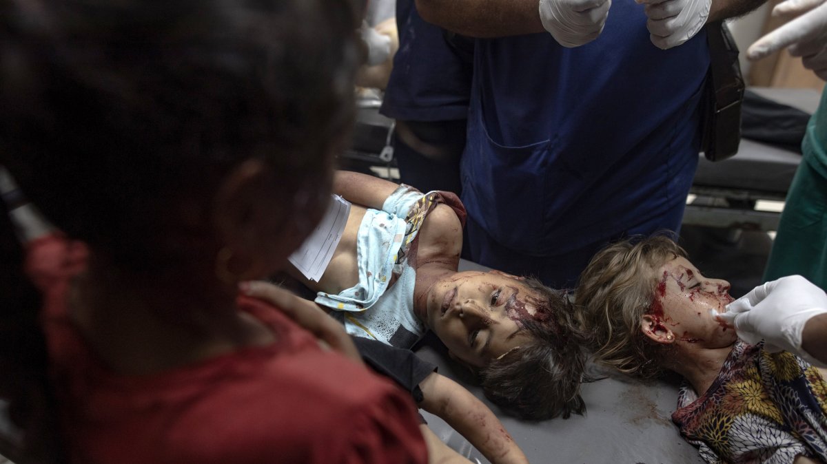 Injured Palestinian children receive treatment at Nasser Hospital after Israeli airstrikes hit near the tents of displaced Palestinians west of Khan Yunis, southern Gaza Strip, Palestine, June 6, 2025. (EPA Photo)