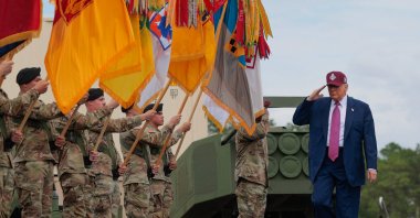  U.S. President Donald Trump takes the stage during a rally with U.S. Army troops, June 10, 2025. (AFP Photo)