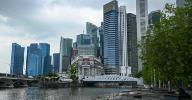 A general view of the financial district of Raffles Place, Singapore, May 22, 2025. (AFP Photo)