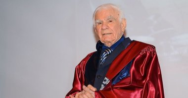 Gazi Yaşargil, a world-renowned pioneer known as the father of modern neurosurgery, passed away at the age of 100. (DHA Photo)