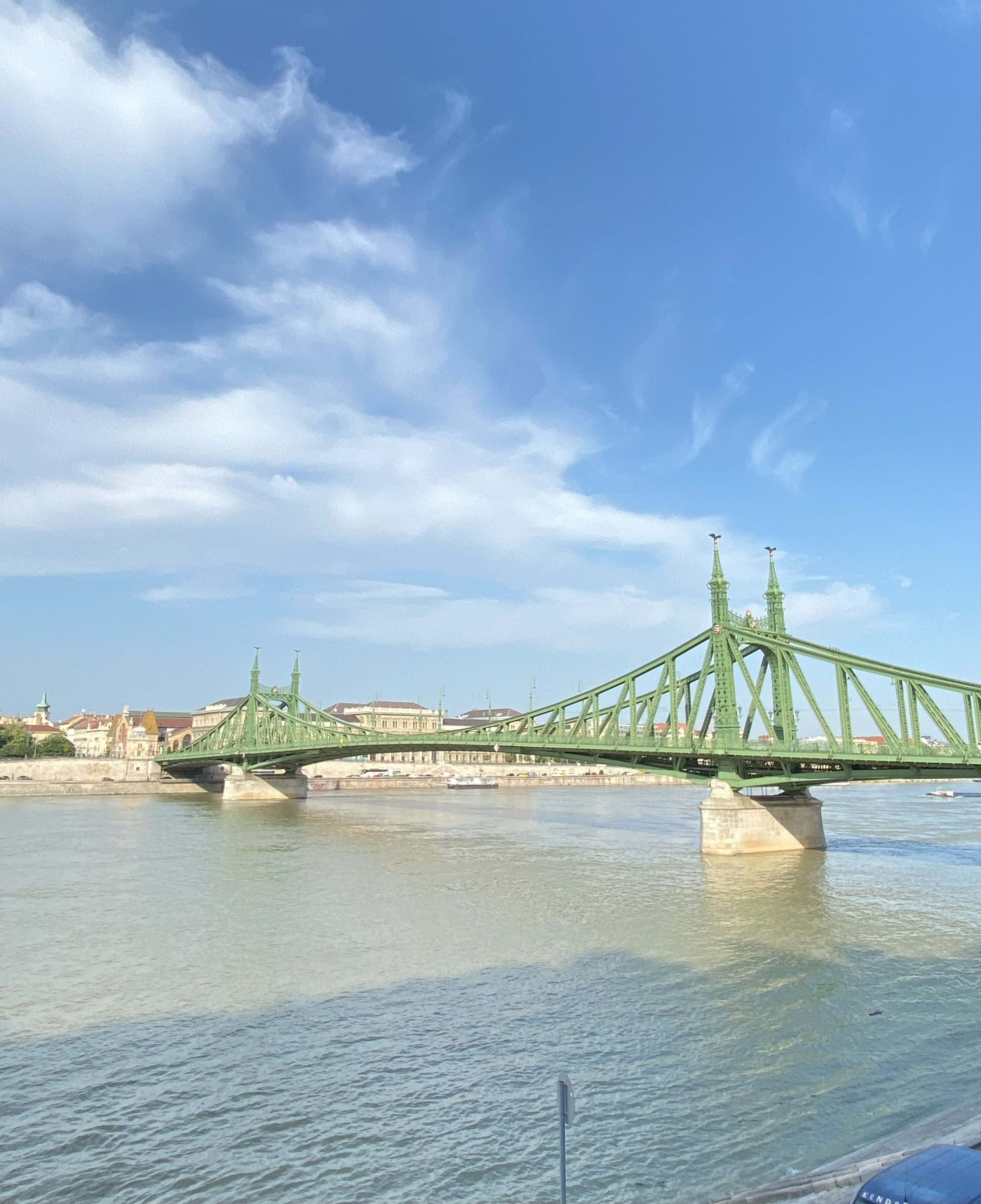 The Chain Bridge in Budapest, Hungary, Sept. 15, 2022. (Photo by İlker Topdemir)
