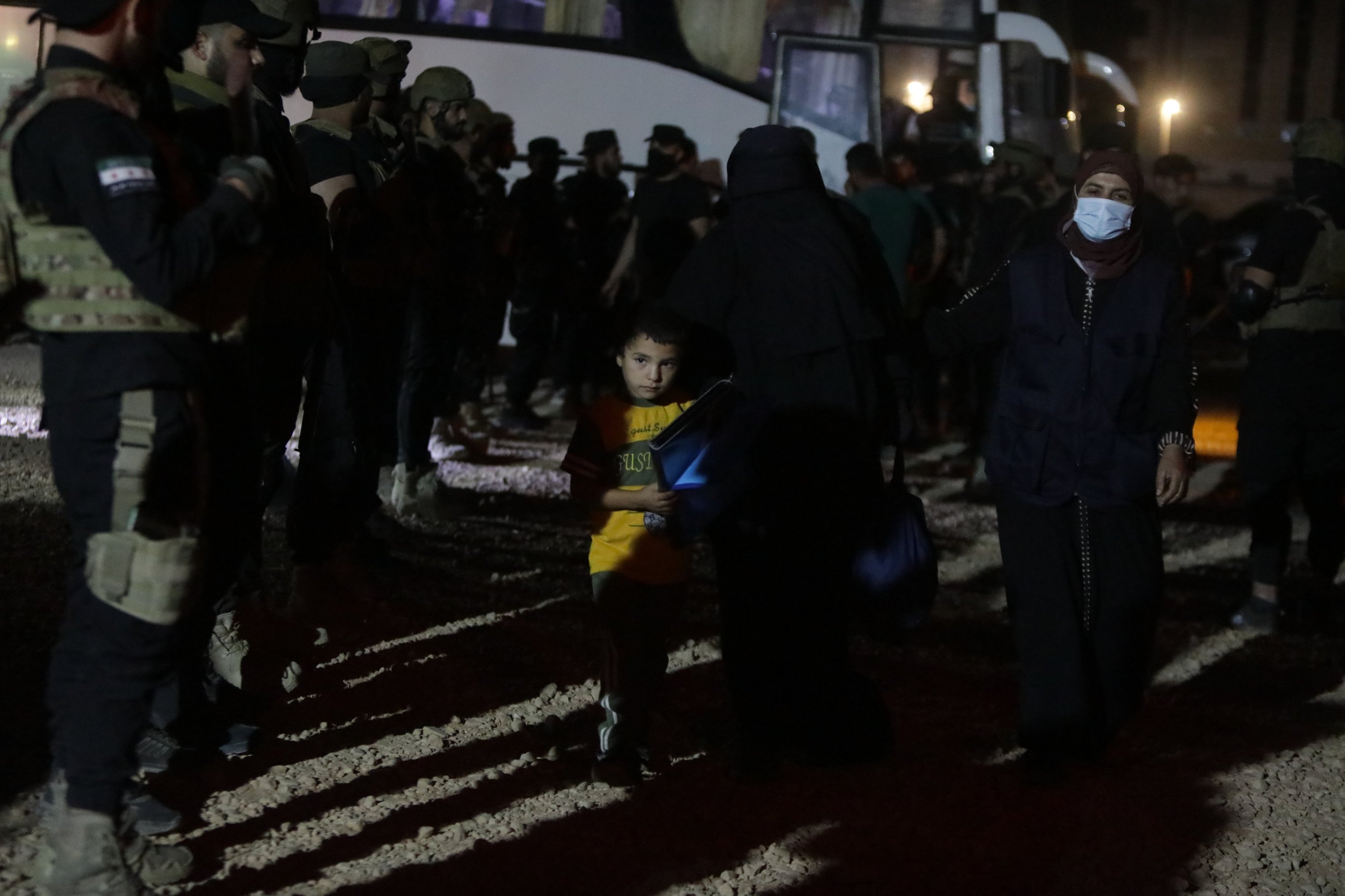 Syrian families begin to leave PKK/YPG-run al-Hol camp