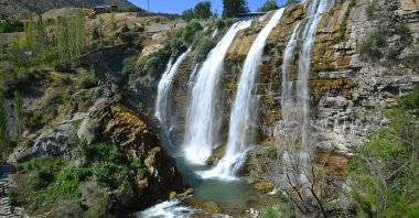 Tortum Waterfall, located in Erzurum, Türkiye, is one of the largest waterfalls in the country. (Shutterstock Photo)