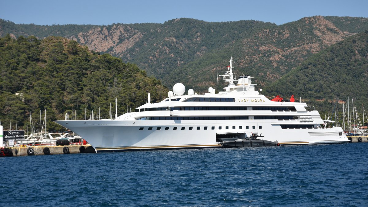 The luxurious yacht Lady Moura arrives at the port of Marmaris, Muğla, Türkiye, June 18, 2025. (AA Photo)