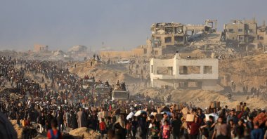 Palestinians gather to receive aid supplies in Beit Lahia, northern Gaza Strip, Palestine, June 16, 2025. (Reuters photo)