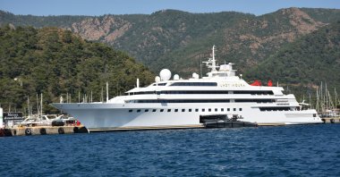 The luxurious yacht Lady Moura arrives at the port of Marmaris, Muğla, Türkiye, June 18, 2025. (AA Photo)