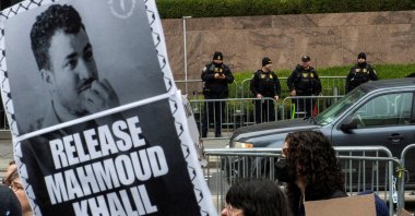 DHS police officers stand guard as protesters take part in a rally organized by Jewish activists against the detention by ICE agents of Palestinian activist and Columbia University graduate student Mahmoud Khalil in New York City, U.S., March 20, 2025. (Reuters Photo)