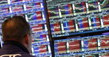 Traders work on the floor of the New York Stock Exchange (NYSE), New York City, U.S., June 18, 2025. (AFP Photo)