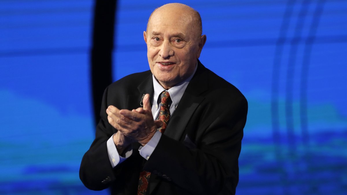Italian sculptor Arnaldo Pomodoro attends the Italian State RAI TV program &quot;Che Tempo che Fa,&quot; Milan, Italy, Dec. 18, 2016. (AP Photo)