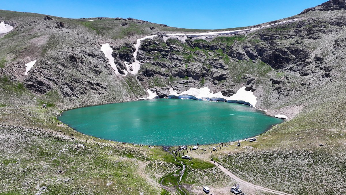 A general view of Çalyan Lake in Van, eastern Türkiye, June 14, 2025. (AA Photo)