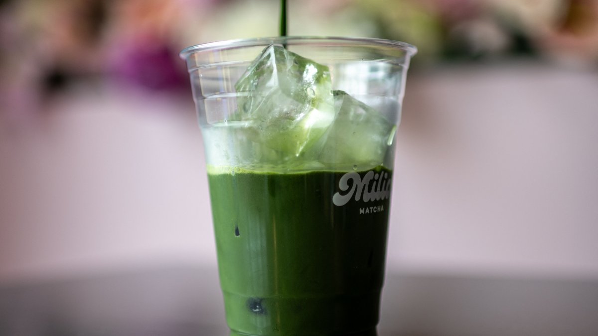 A staff member of Milia Matcha prepares a matcha drink, Tokyo, Japan, May 31, 2025. (AFP Photo)
