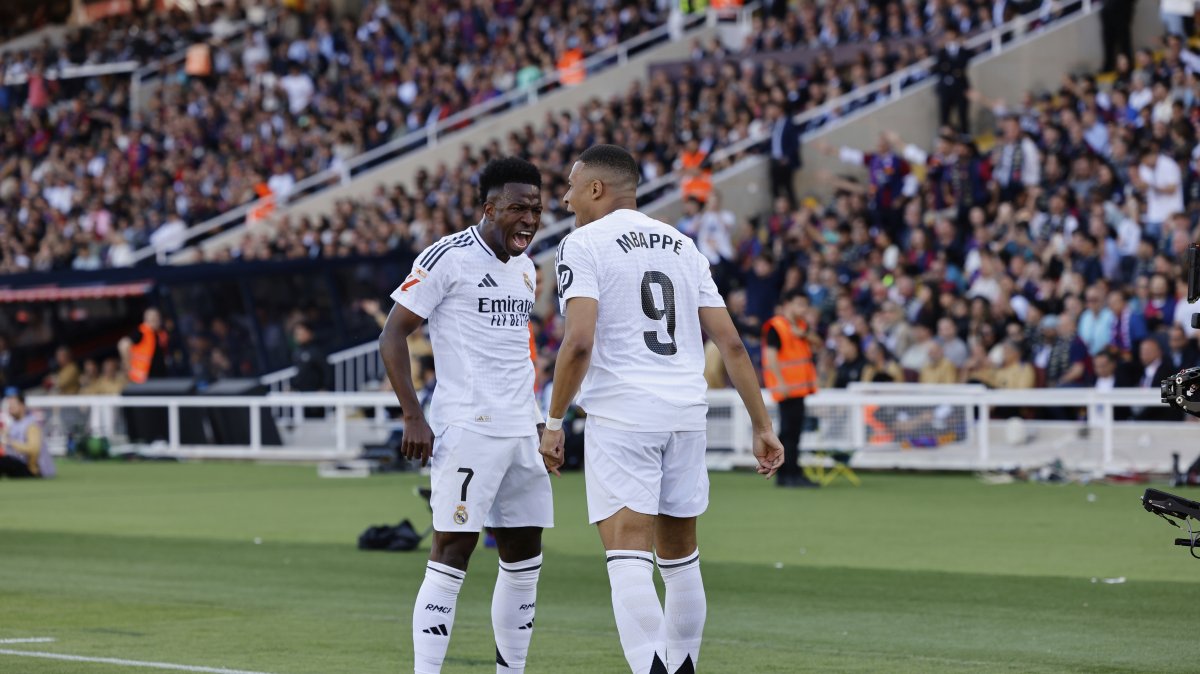 Madrid coach Alonso demands defensive grit from Vinicius, Mbappe