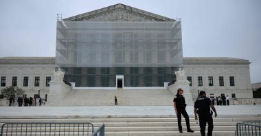  The plaza in front of the U.S. Supreme Court building is closed on the final day of this term, June 27, 2025 in Washington, D.C. (AFP Photo)