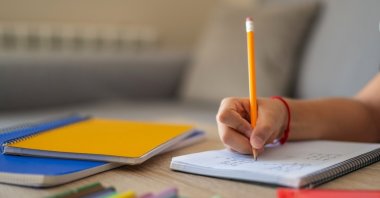 Students in Türkiye currently start school at the age of 60 months. (Shutterstock Photo)