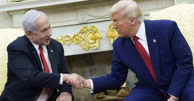 U.S. President Donald Trump (R) meets with Prime Minister Benjamin Netanyahu (L) of Israel in the Oval Office of the White House in Washington, D.C., U.S., April 7, 2025. (EPA Photo)
