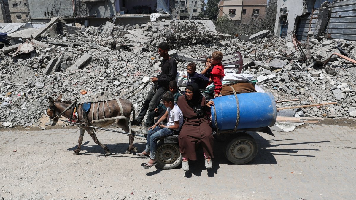 Turkish intel chief holds talks with Hamas delegation on truce