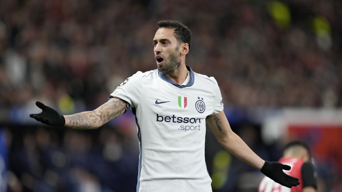 Inter chair breaks silence on Çalhanoğlu’s Galatasaray move rumors