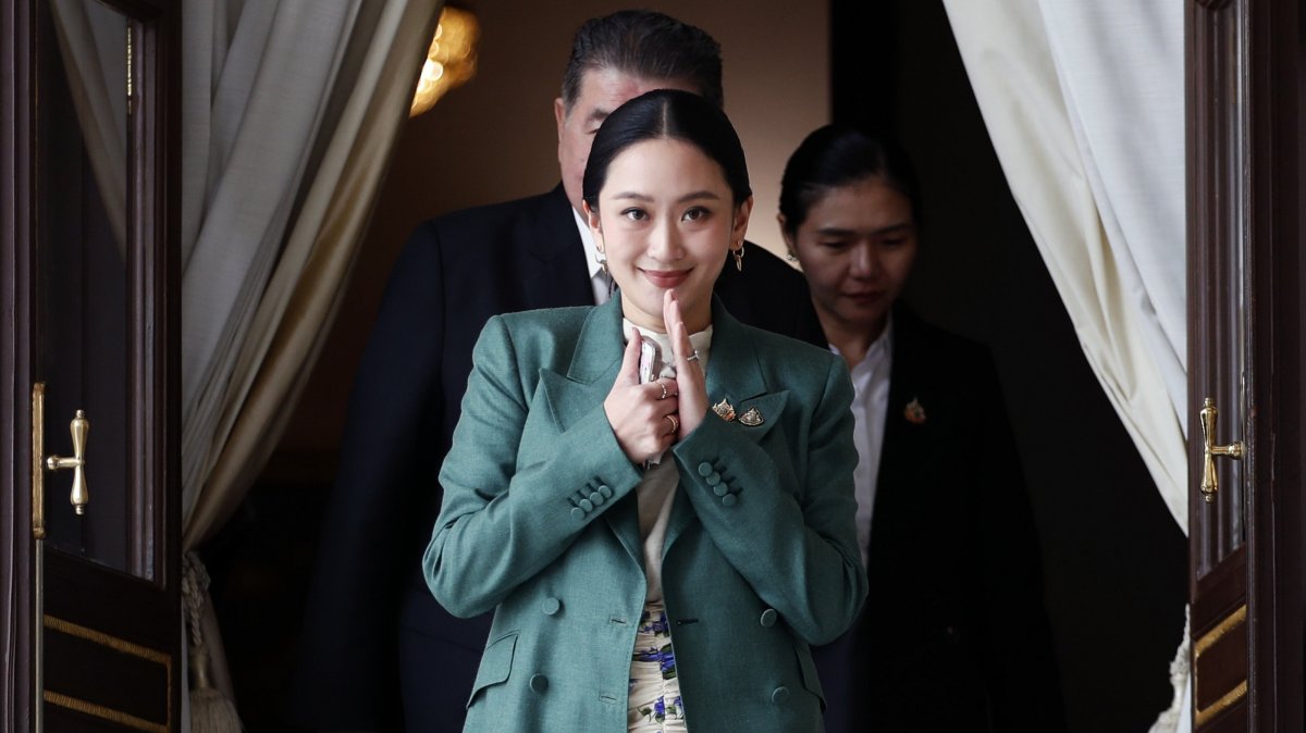 Thai court suspends PM Paetongtarn before leaked phone call probe