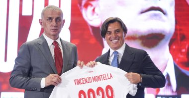 Turkish Football Federation (TFF) President Ibrahim Hacıosmanoğlu (L) poses for a photo with the national team coach Vincenzo Montella at the TFF Hasan Doğan National Training Facility, Istanbul, Türkiye, June 30, 2025. (AA Photo)