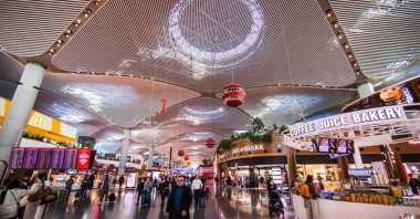A general view of people strolling at Istanbul Airport, Istanbul, Türkiye, Nov. 12, 2024. (Shutterstock Photo)