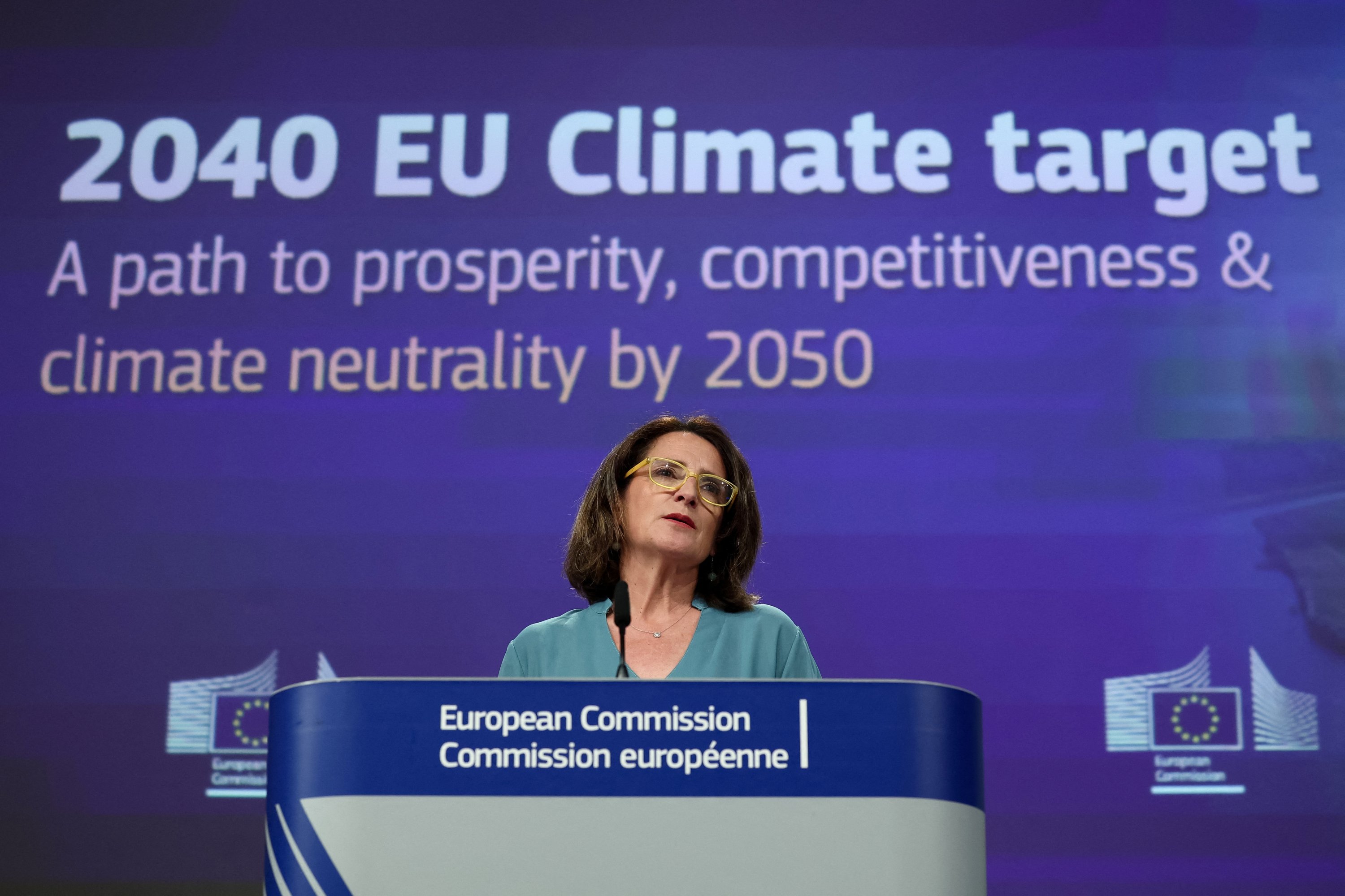 EU unveils 2040 climate target, includes carbon credits in goal | Daily  Sabah
