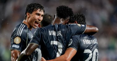 Real Madrid players celebrate Vinicius Junior&#039;s goal with during the FIFA Club World Cup 2025 match against Salzburg, Philadelphia, U.S., June 25, 2025. (EPA Photo)