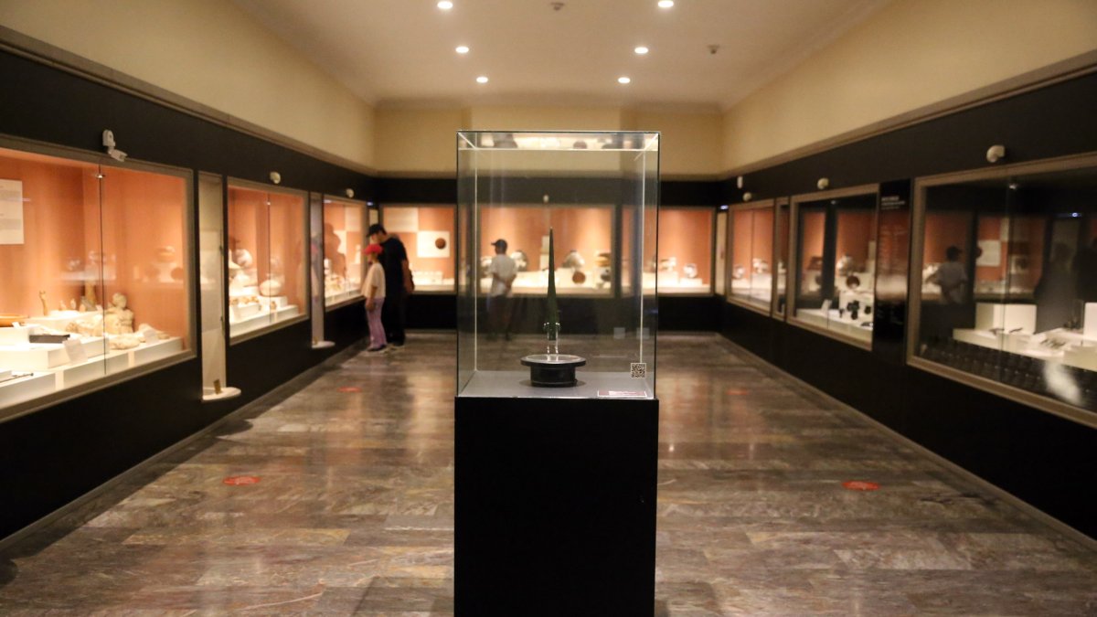 A 3,500-year-old Hittite sword, believed to be one of only three known examples worldwide, is currently exhibited at the Kastamonu Museum, Kastamonu, northern Türkiye, June 24, 2025. (AA Photo)