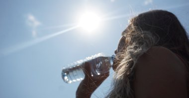 Dehydration directly affects mental performance, with recent studies revealing that even mild dehydration can noticeably impair cognitive functions. (İHA Photo)