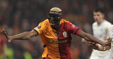 Galatasaray&#039;s Victor Osimhen reacts after missing a scoring chance during the Europa League league phase match against Dynamo Kyiv at RAMS Park stadium, Istanbul, Türkiye, Jan. 21, 2025. (AP Photo)