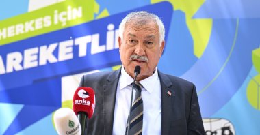  Adana Metropolitan Municipality Mayor Zeydan Karalar speaks at a sports event in Adana, June 30, 2025. (DHA Photo)