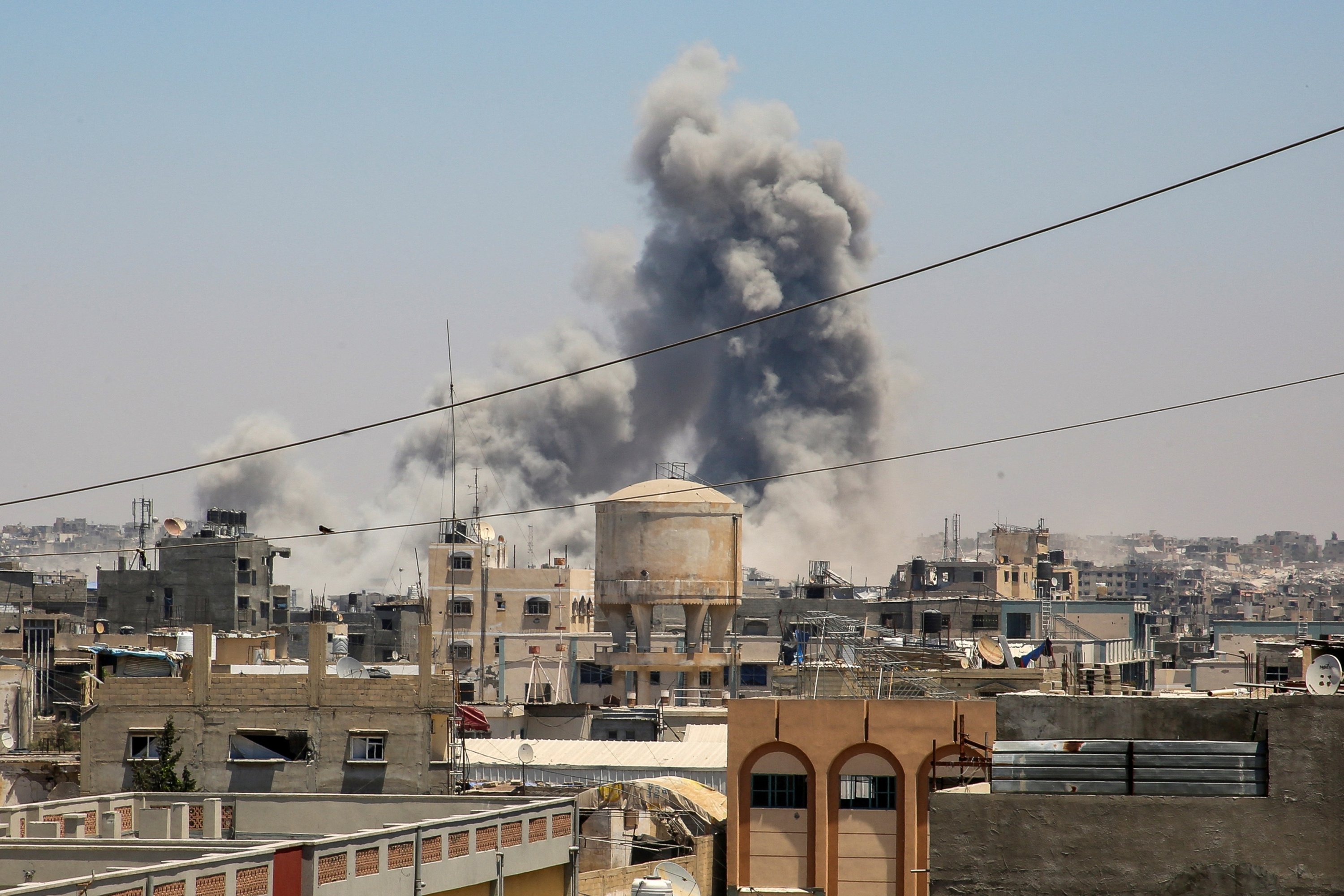 Smoke rises following an Israeli strike, in Khan Younis, southern Gaza Strip, Palestine, July 9, 2025. (Reuters Photo)
