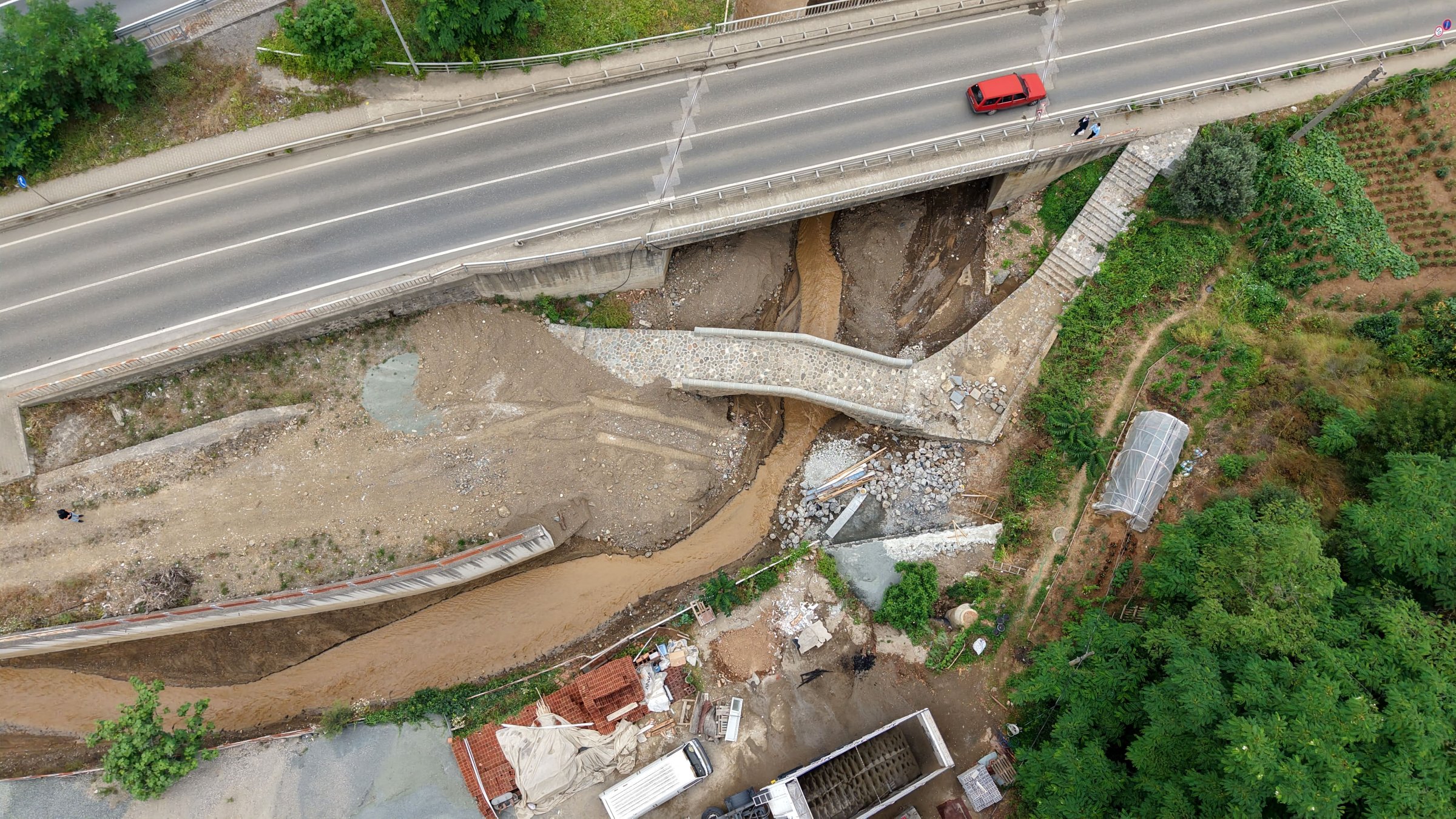 An aerial view shows the 200-year-old Doğançay Bridge, Trabzon, Türkiye, July 11, 2025. (DHA Photo)