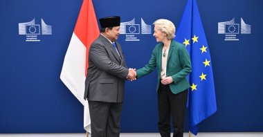 Indonesian President Prabowo Subianto shakes hands with European Commission President Ursula von der Leyen, Brussels, Belgium, July 13, 2025. (AA Photo)