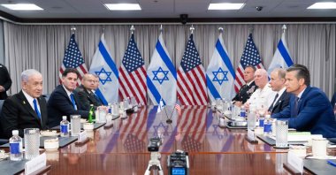 U.S. Secretary of Defense Pete Hegseth (R) and Israeli Prime Minister Benjamin Netanyahu (L) hold a meeting at the Pentagon, Washington, U.S., July 9, 2025. (AFP Photo)