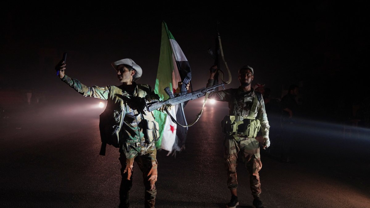 Syria begins troop withdrawal from Druze-majority Suwayda