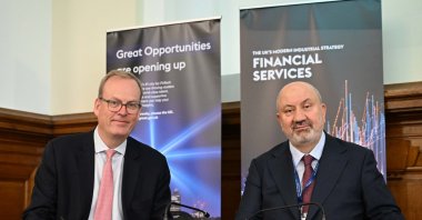 Participation Banks Association of Türkiye (TKBB) President and General Manager of Vakıf Katılım, Mehmet Ali Akben (R) and U.K. Export Finance Chief Executive Tim Reid attend the signing ceremony for a memorandum of understanding (MoU) aimed at strengthening cooperation in Islamic finance between the U.K. and Türkiye, London, U.K., July 8, 2025. (AA Photo)
