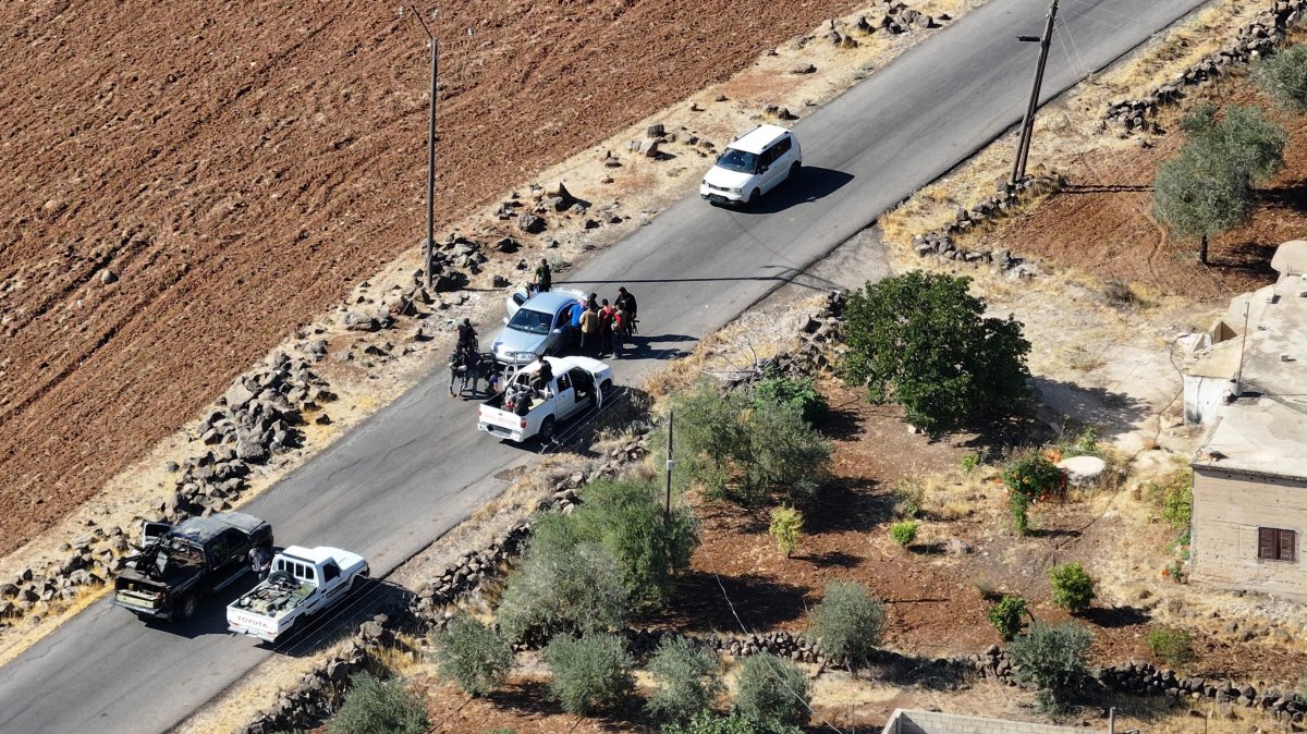 Druze gunmen deploy in al-Dur village in Suwayda, southern Syria, July 17, 2025. (AFP Photo)