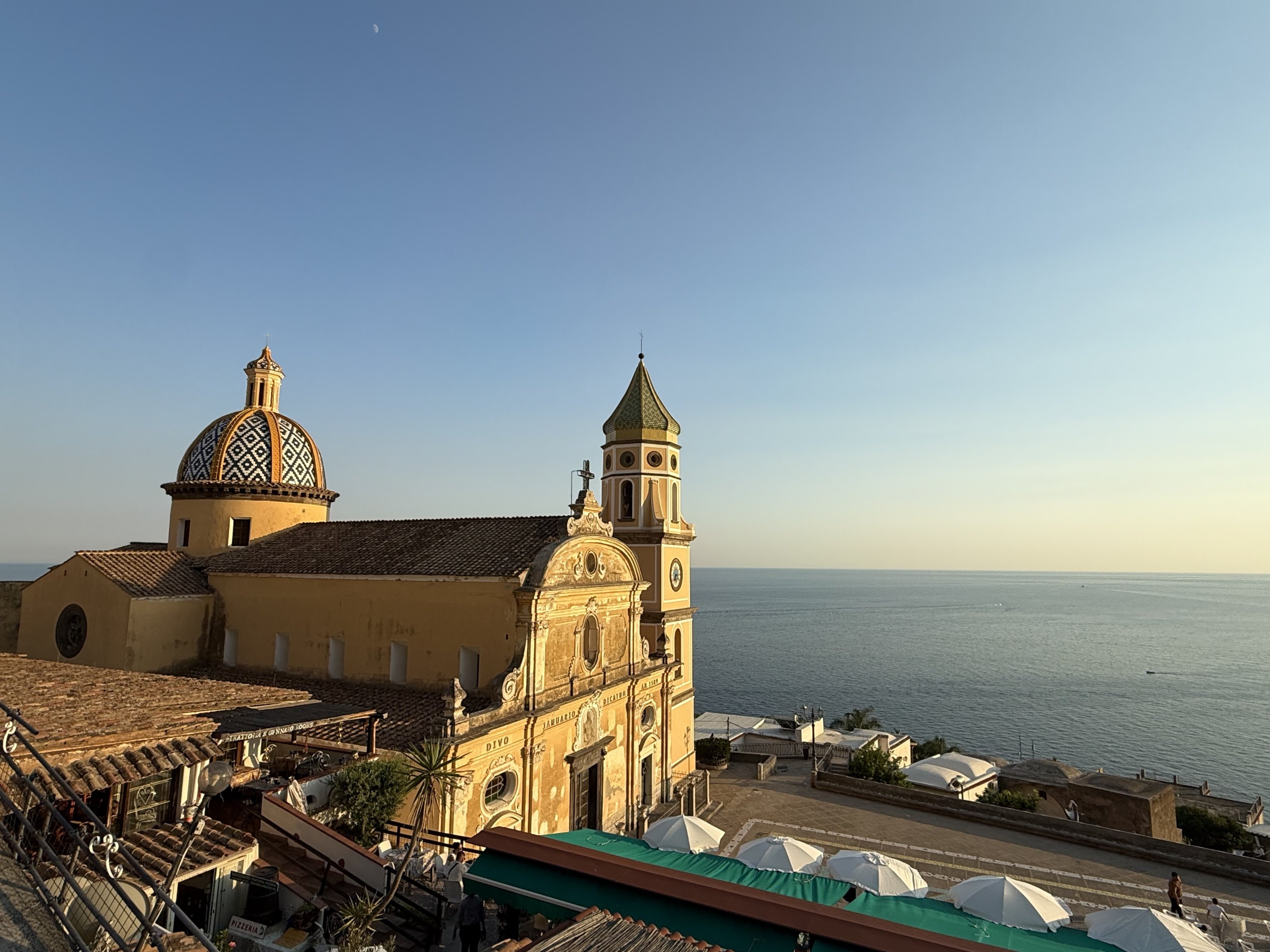 A view from Praiano, a town in the province of Salerno in the Campania region on the Amalfi Coast, southern Italy. (Courtesy of Ilker Topdemir)