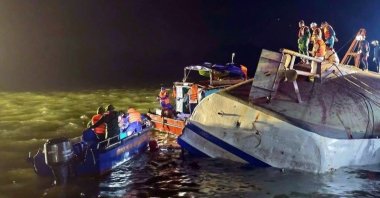 Rescuers work at the capsizing site of a cruise ship in Ha Long Bay, northern Vietnam&#039;s Quang Ninh province, July 20, 2025. (DHA Photo)