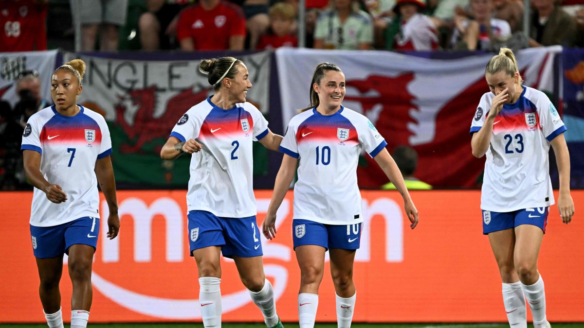 England lock horns with dark horse Italy in Euro semifinal clash