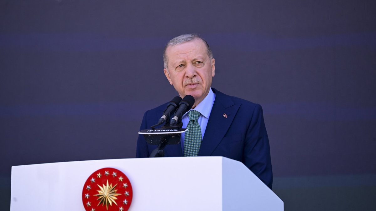 Türkiye 'compelled' to bolster defense via domestic production: Erdoğan