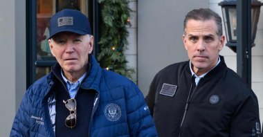 President Joe Biden and son Hunter Biden stepping out of a bookstore while shopping, Nantucket, U.S., Nov. 29, 2024. (AFP Photo)