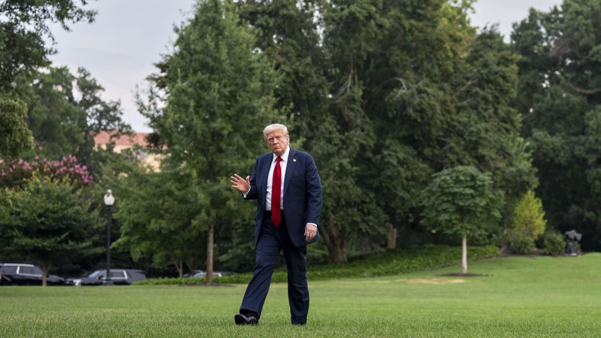 U.S. President Donald Trump waves after exiting Marine One, Washington, D.C., U.S., July 13, 2025. (EPA Photo)