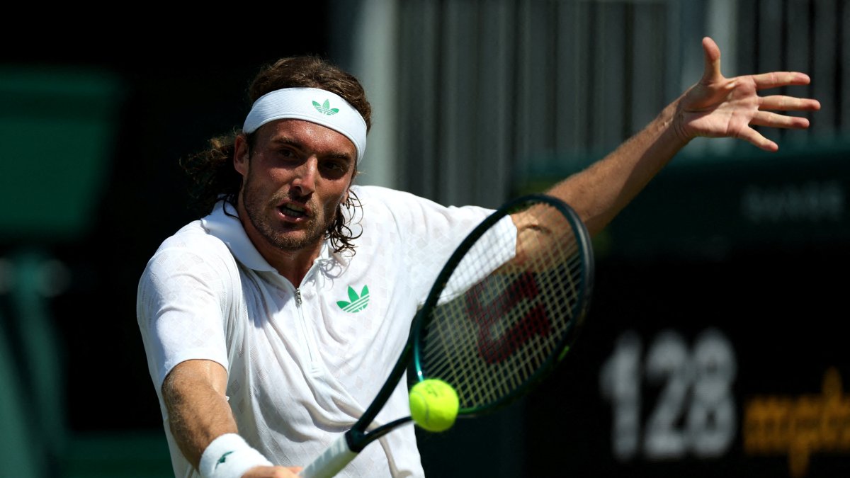 Tsitsipas splits with Ivanisevic after short-lived partnership