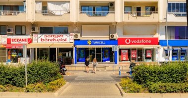 Turkcell and Vodafone mobile operator stores are seen in the resort town of Marmaris, southwestern Türkiye, Aug. 6, 2023. (Shutterstock Photo)